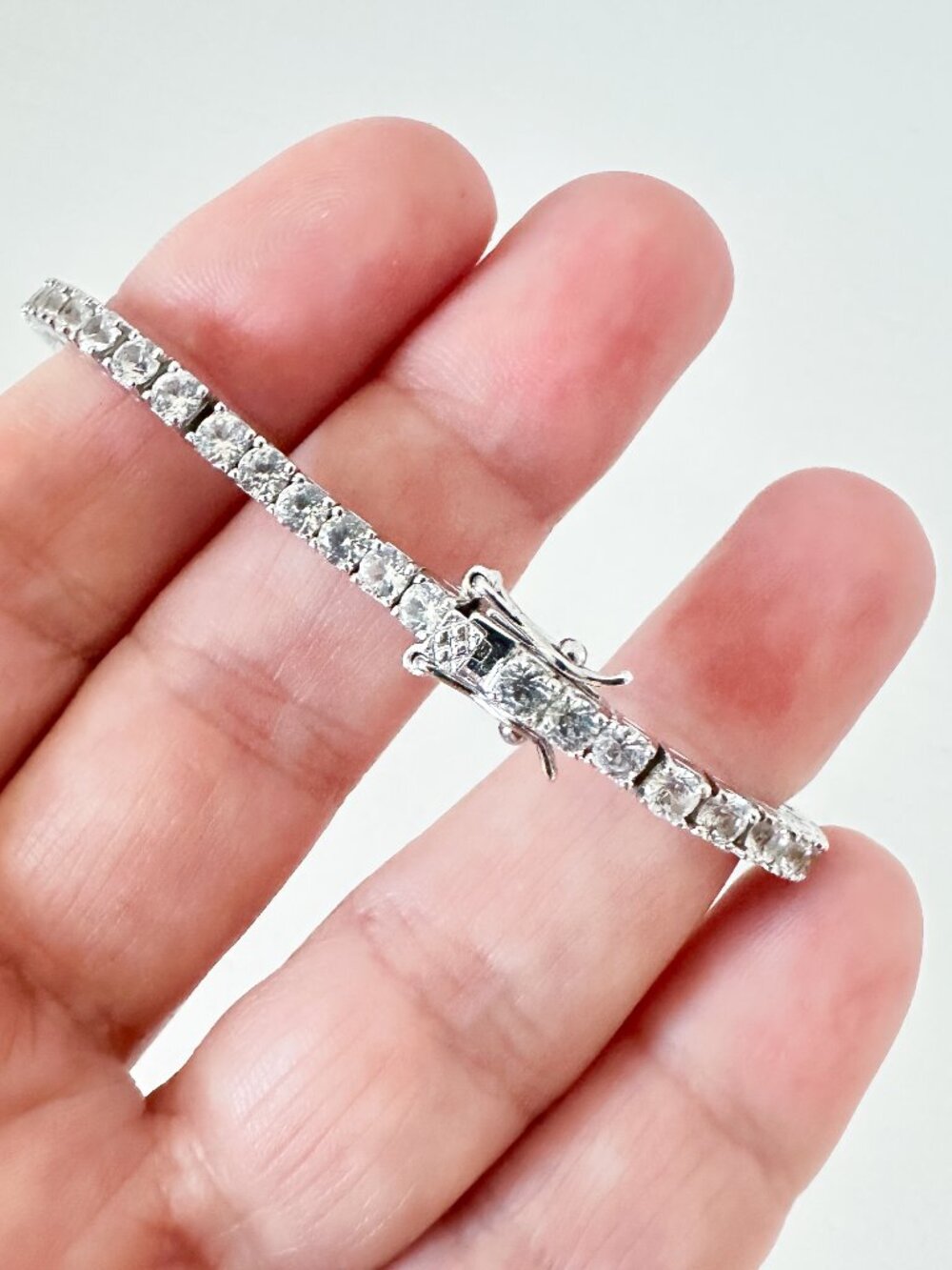 Dorsey KATE RIVIÈRE BRACELET IN 3MM LAB WHITE SAPPHIRE 7" - Like New - Picture 6 of 9